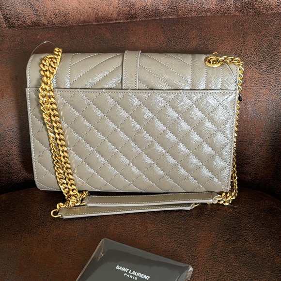 SAINT LAURENT MEDIUM CASSANDRA QUILTED LEATHER ENVELOPE BAG,Greyish Brown,$2,950 - Picture 11 of 17